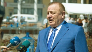 Панделис Бумбурас продовжує надавати допомогу грекам України